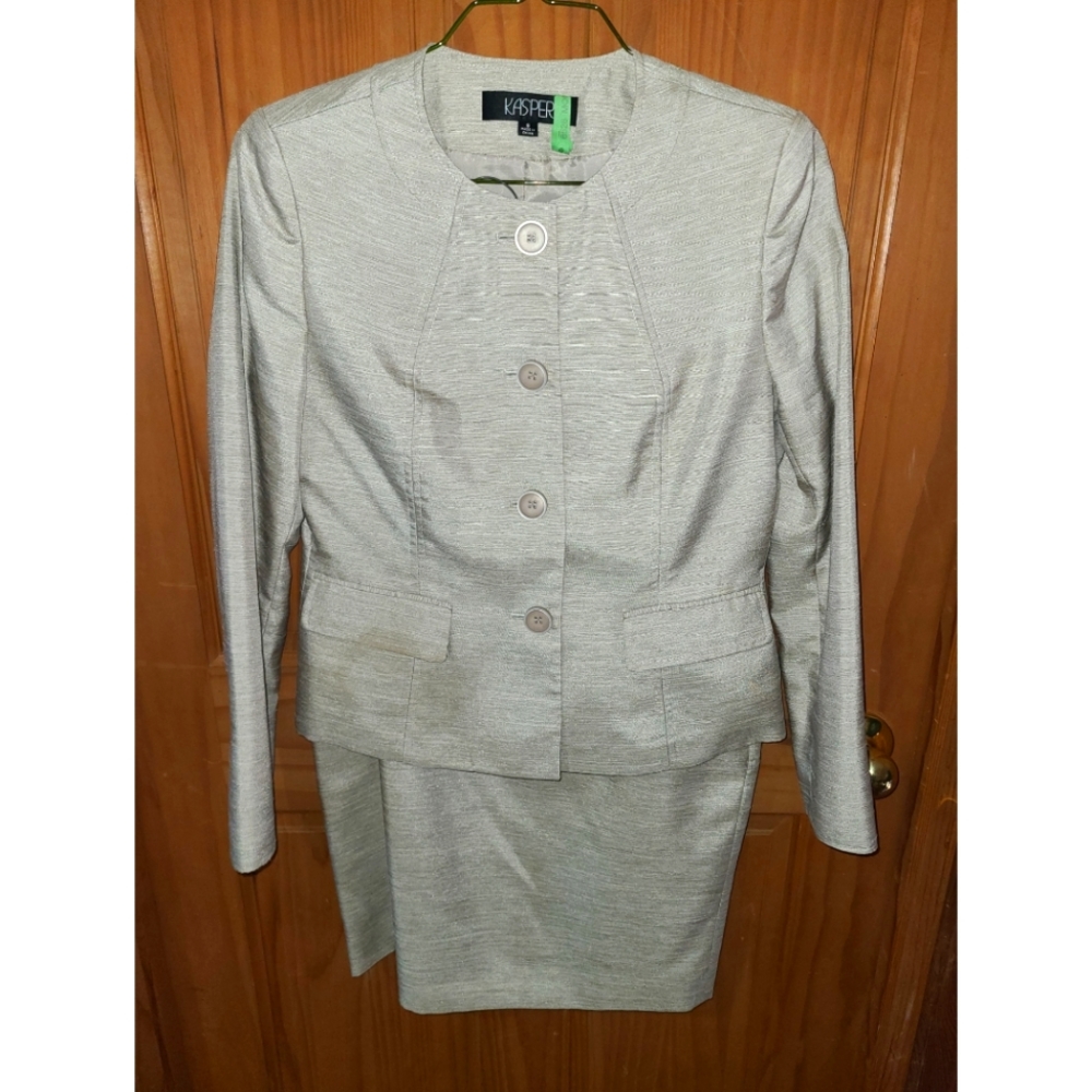 Kasper Skirt Suit 8